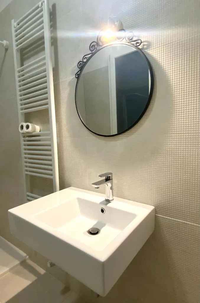 Via Galliera Apartments Bologna 0*,  Italy